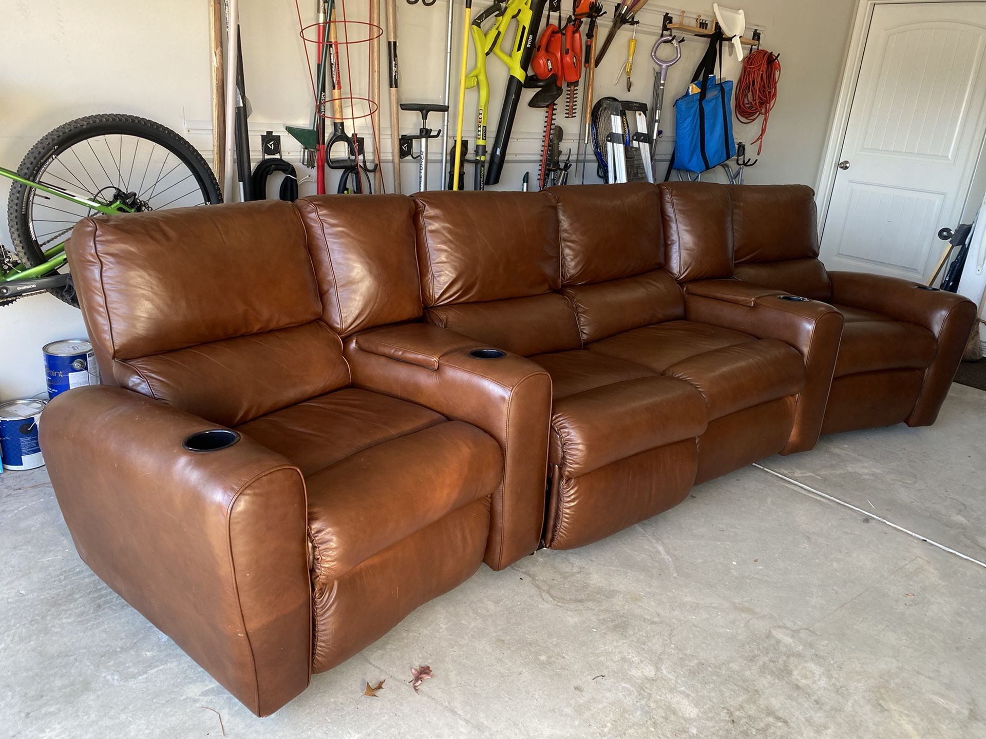 Too Grain Leather Recliner Sectional