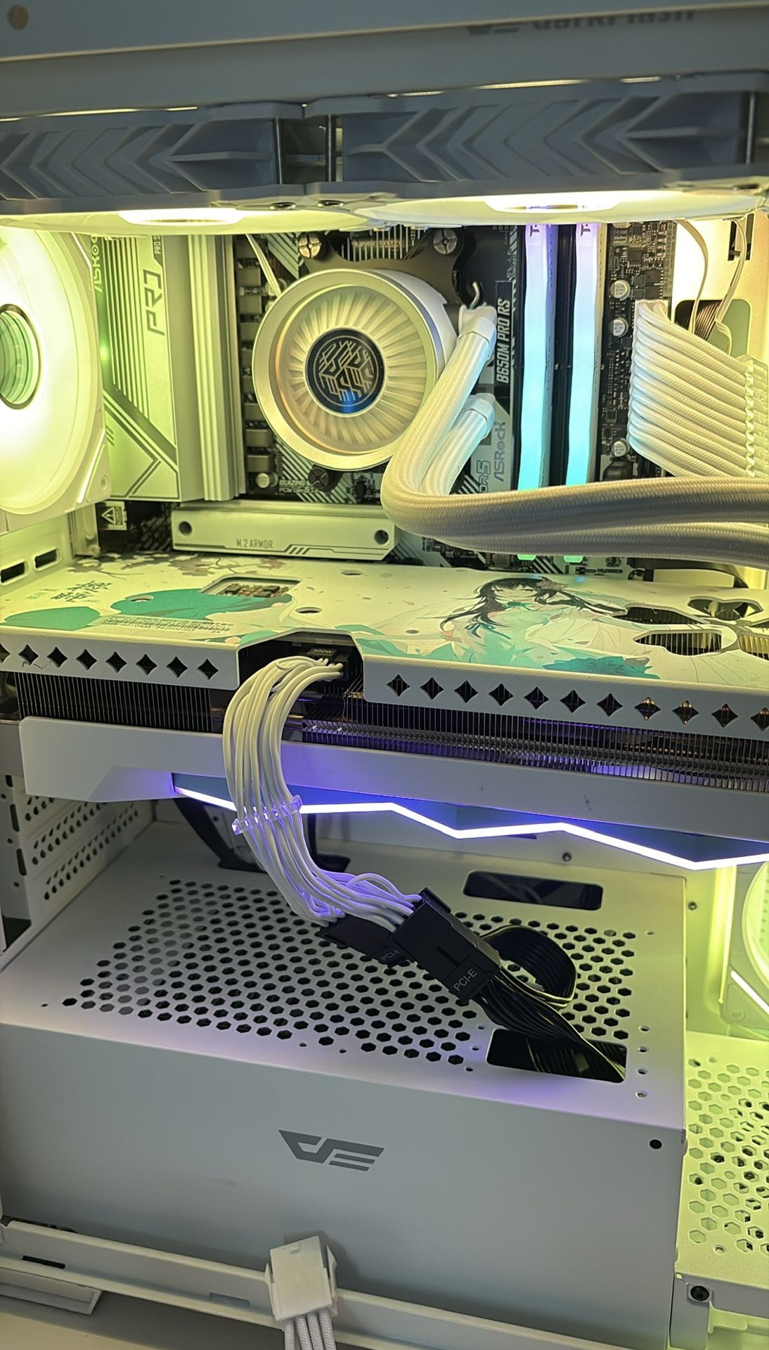 Sakura Edition RTX 4070 Super 12 GB — Beautiful Custom Card, Great Condition