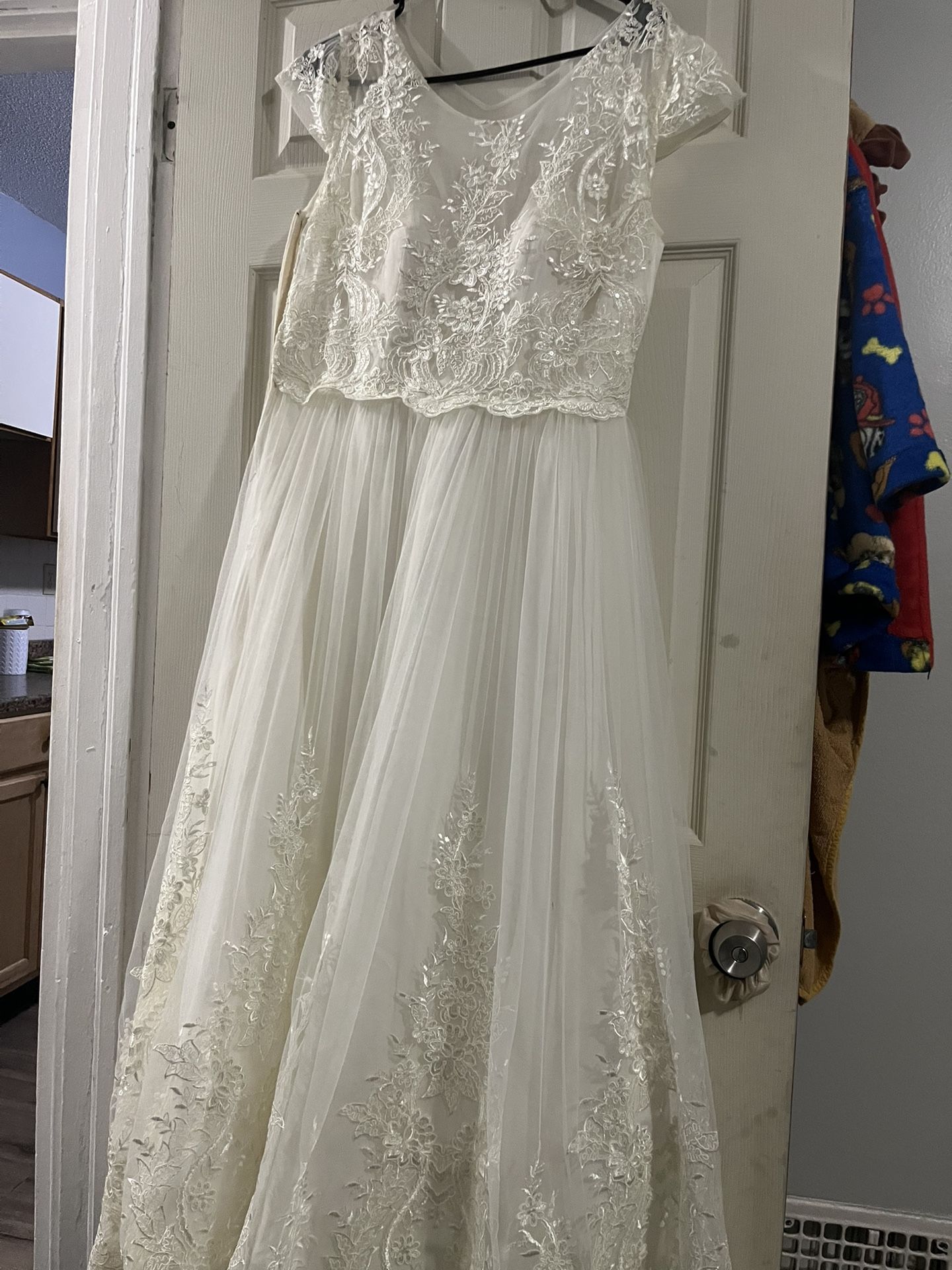 Wedding dress