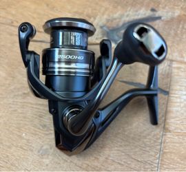 Shimano Miravel 2500HG Spinning Reel Brand New
