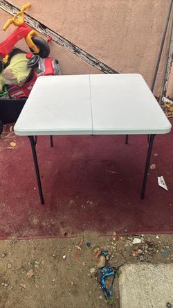 Square Table