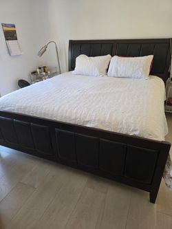 California king size bed