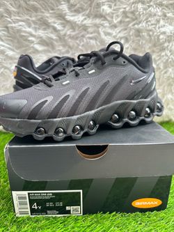 Nike Air Max DN8 GS Black Anthracite Size 4Y