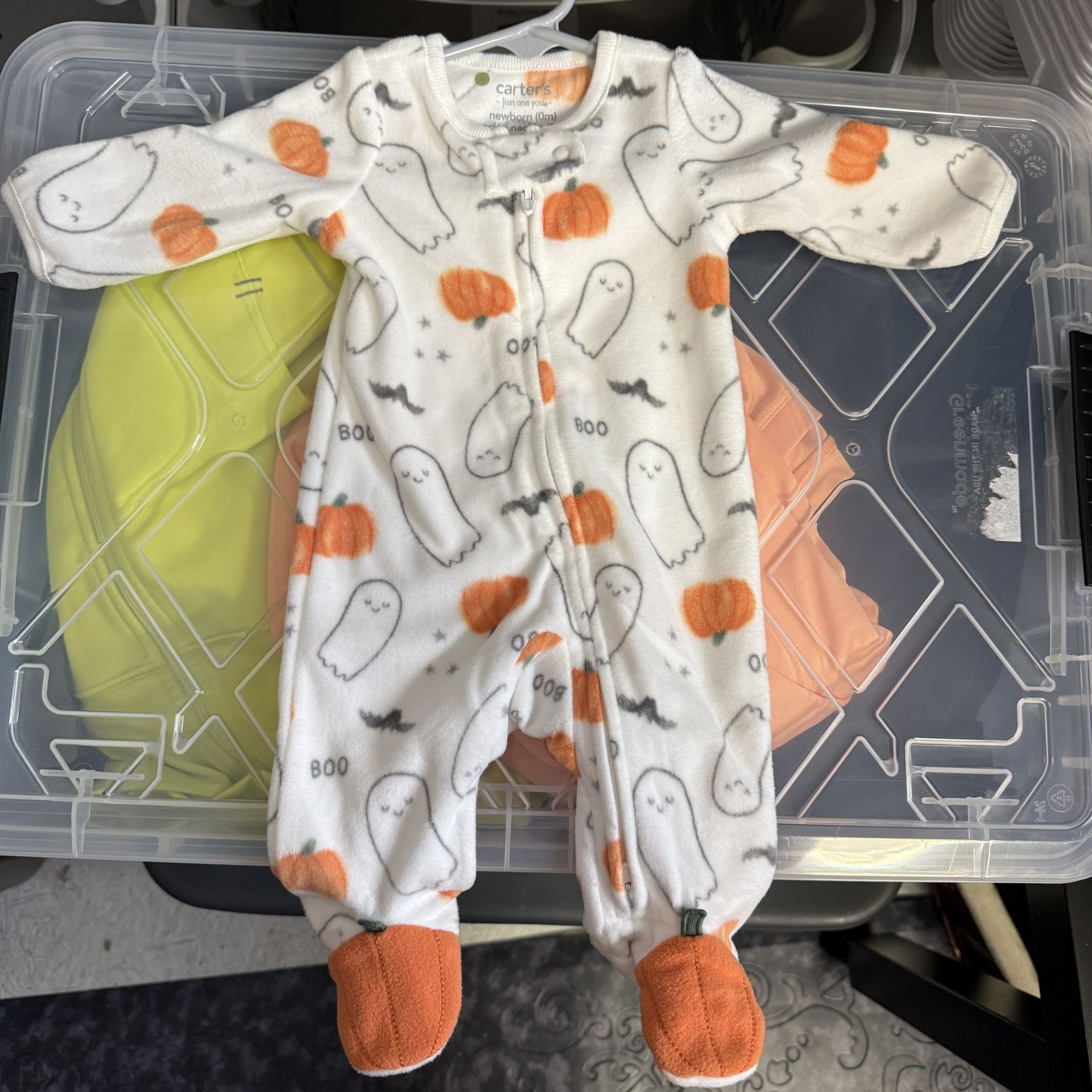 Carter’s Newborn Long Sleeve Sleeper 