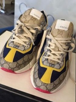 Gucci shoes
