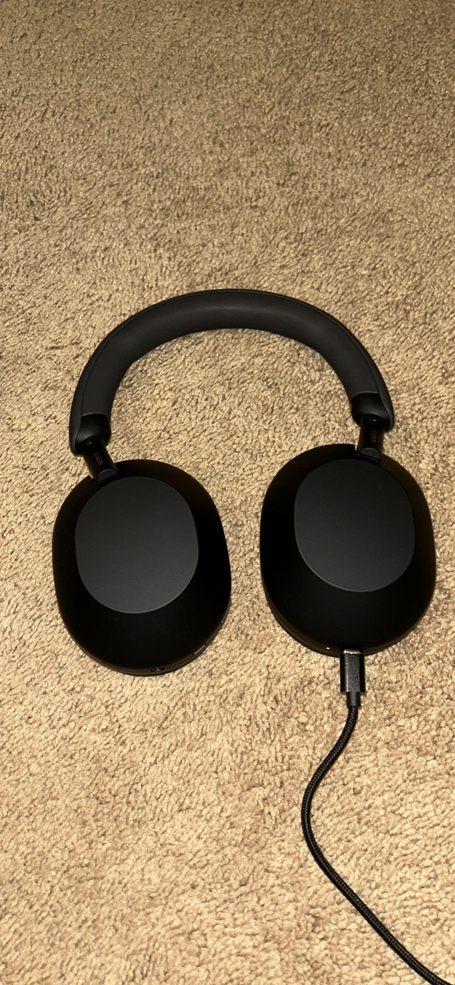 Sony WH-1000XM5
