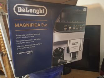 De'Longhi Magnifica Evo Espresso Machine