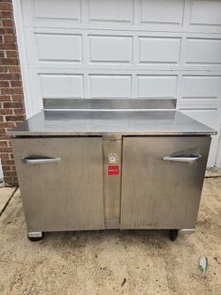 STANLEY STEEL COMMERCIAL REFRIGERTOR 