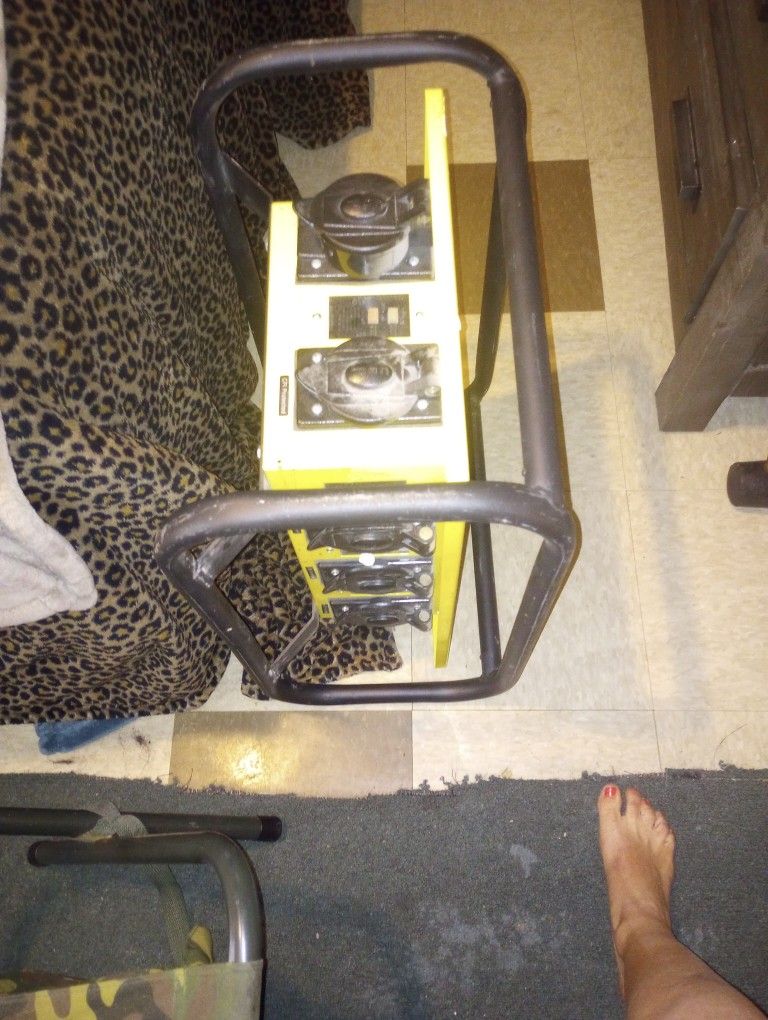 Power Distribution Box