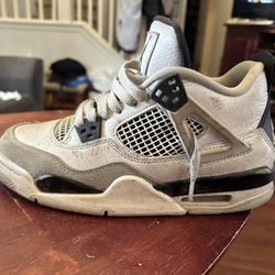 Nikes Military Black J’s