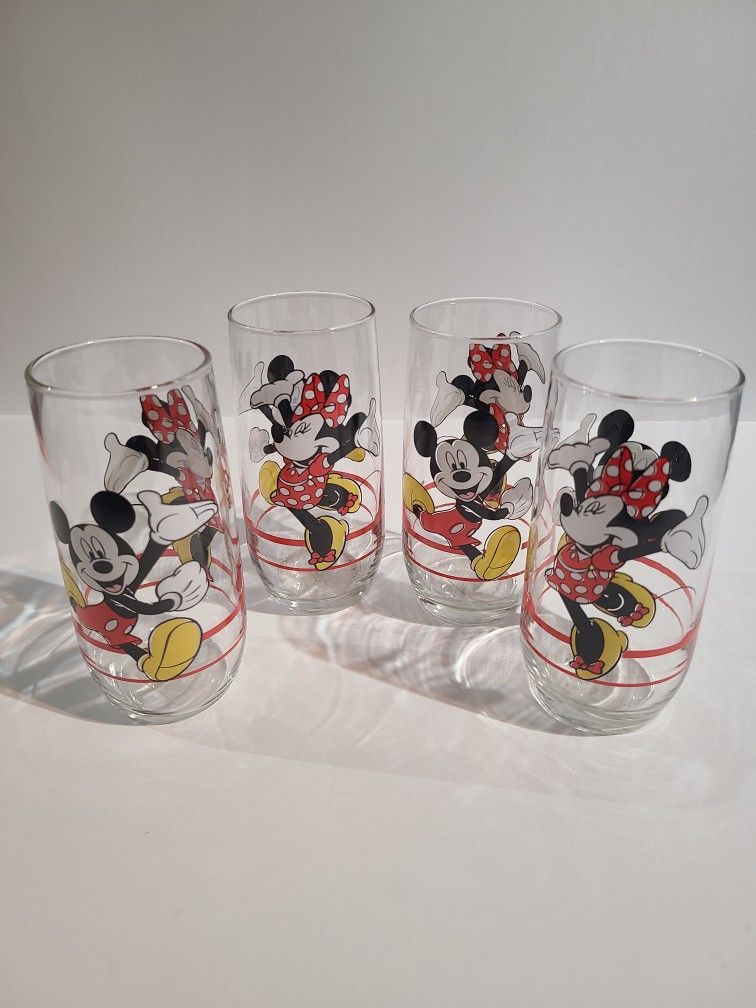 (New) Vintage Disney Mickey and Minnie Double Graphic Collectible 6" Drinking Glasses  Set Of 4