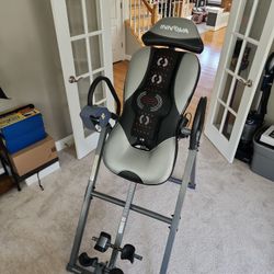 Innova Advanced Heat And Massage Inversion Table