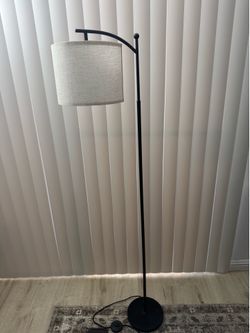 Floor lamp