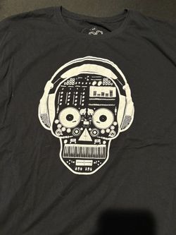 Black DJ Skull Graphic T-Shirt