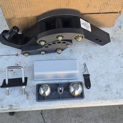 RHINO HITCH Receiver 