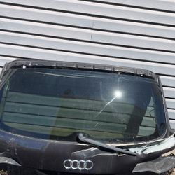 Audi Q7 Tailgate Glass