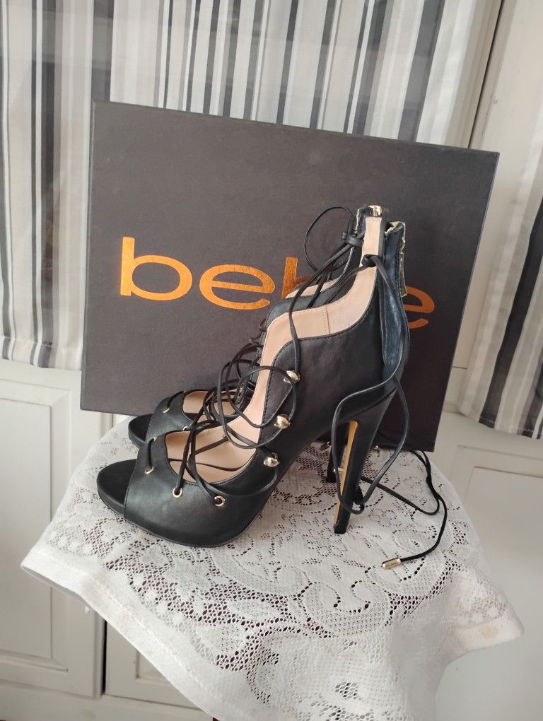 bebe Black Strappy Heel Size 7 New In Box