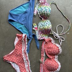 Victoria's Secret swim/ bikinis size extra small on all (30$ for both sets) they are like new