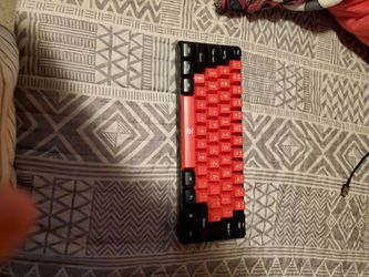 New Keyboard/bearly Used. The Key Bored Is A Snpurdiri 60%. Waterproof Rgb.