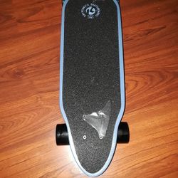 Brand new Kriptonics Skate board 26inches long 
