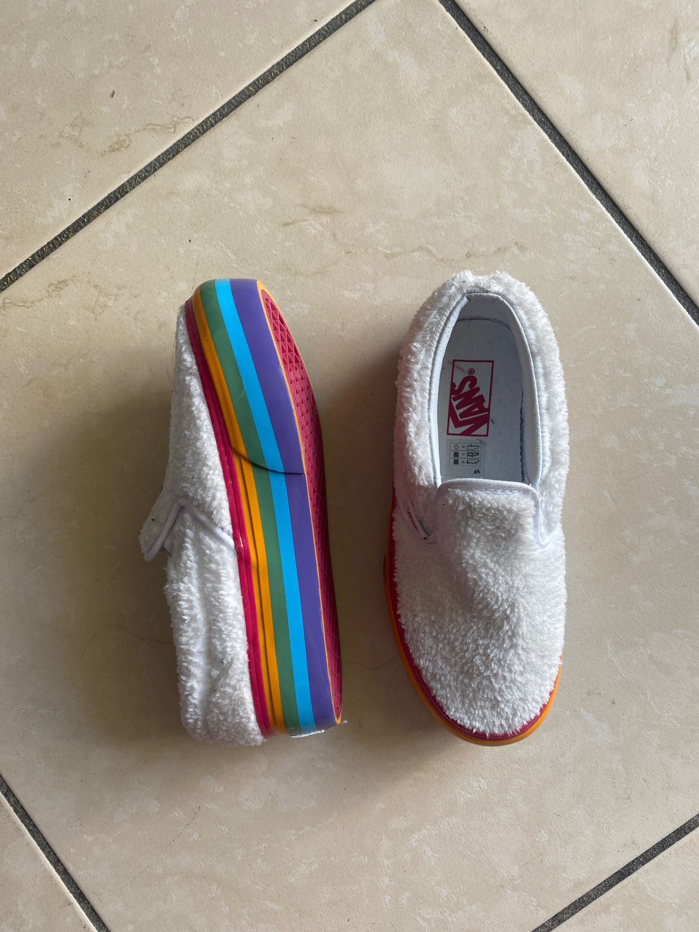 Vans kids shoes - size 13.5 - never worn - Miami Beach