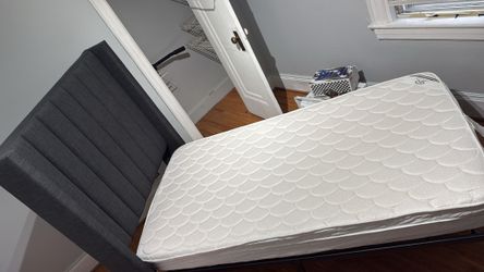 Twin Bed With Frame And Back Board