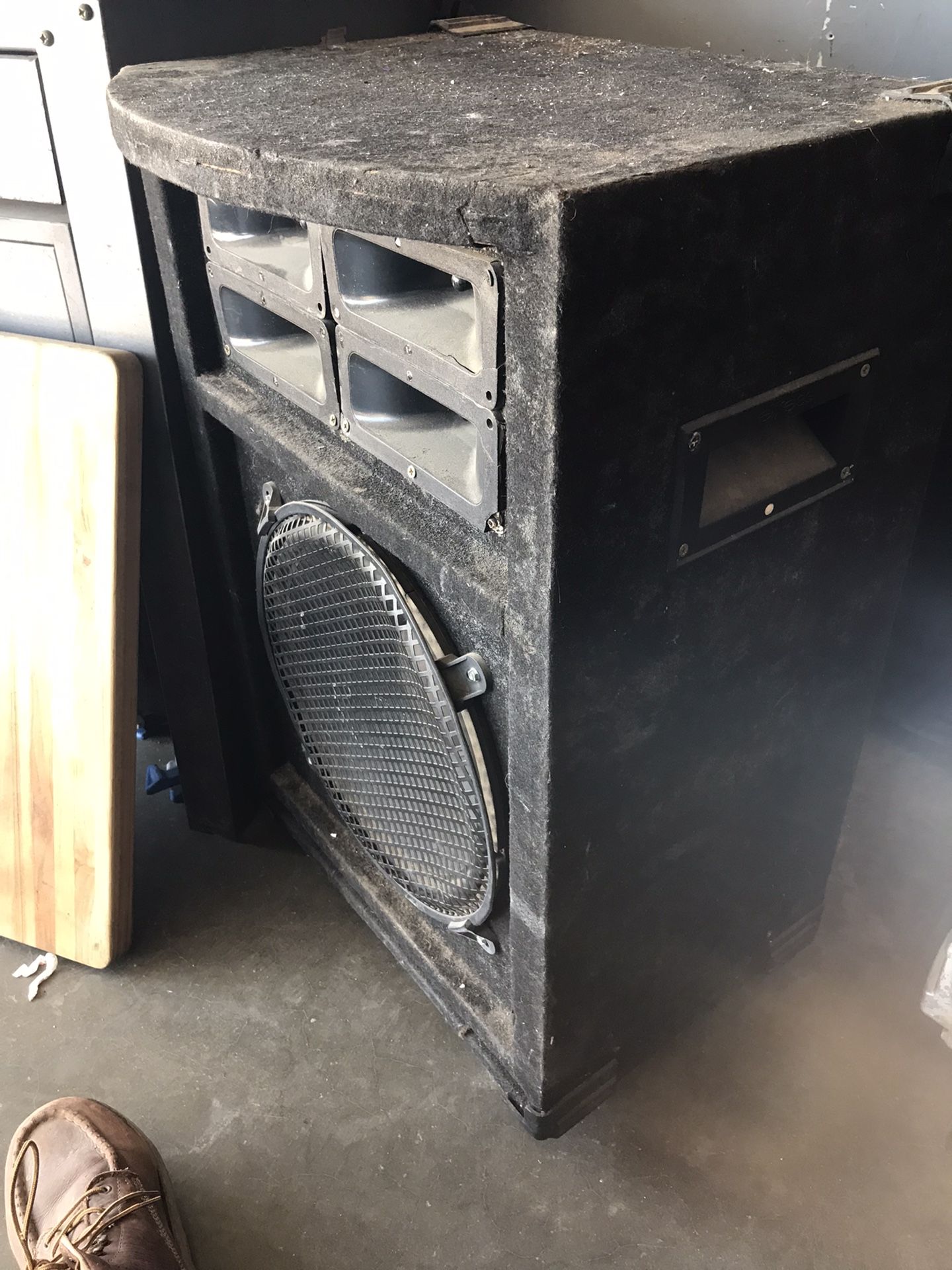 Dj Speaker Exxes 15”