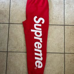 Supreme Sweats 
