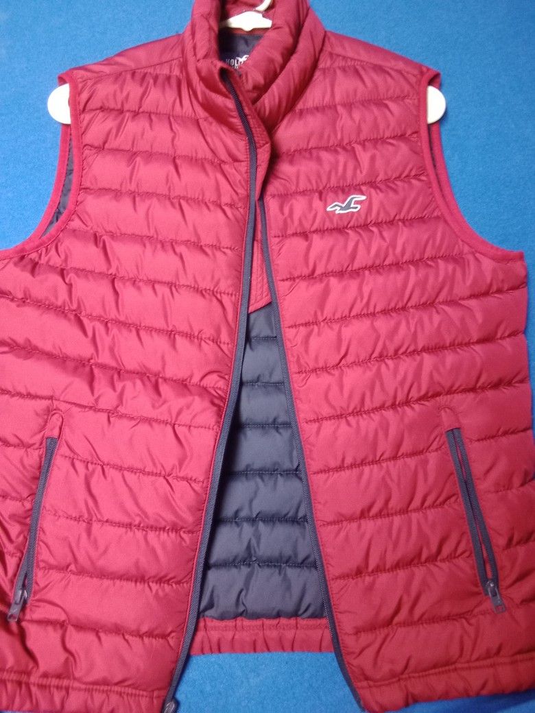 Hollister Puffer Vest 🦺