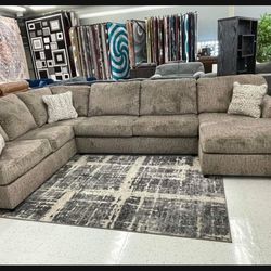 Ashley Brown Huge Cozy Sectional 👍 In Stock✅ Fast Delivery 🚚 