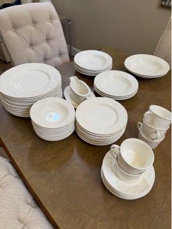 Mikasa china dinnerware