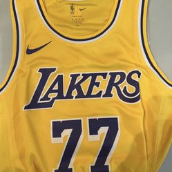 Yellow Los Angeles Lakers Luka Doncic Basketball Jersey