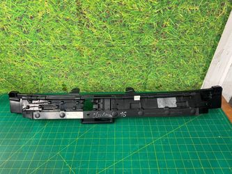 16-19 Mini Cooper Clubman F54 Rear Center Bumper Mount Bracket OEM