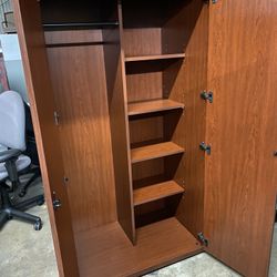 Wardrobe Cabinet 