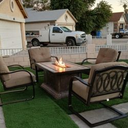 Patio Furniture Good Condition 