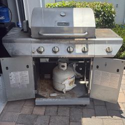 Free Grill Scrap Or Fix Up