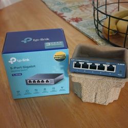 TP Link Ethernet Switch