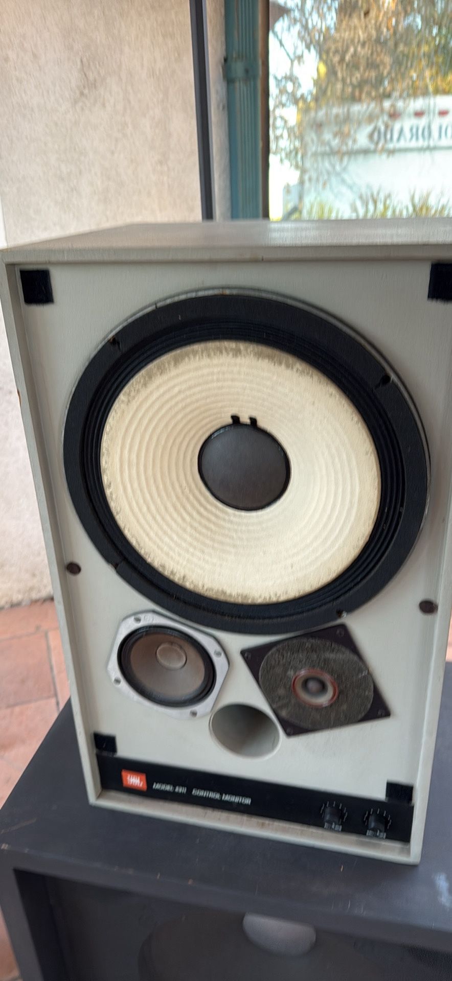 Jbl 4311 Pair Vintage Speakers No Grills 