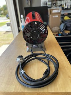 BLACK+DECKER Electric Heater, 360° Surround Portable Heater for Sale in  Rancho Cucamonga, CA - OfferUp