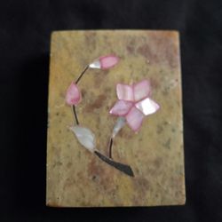 Vtg Stone/ Marble Trinket Inlaid Mother Of Pearl 4"X3.15"X1.25"
