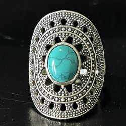 Vintage Silver 925 Ring Size 9 Turquoise Natural Amulet Rounded Shield