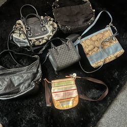 6 Coach Handbags Used Original Selling The Lot Together 