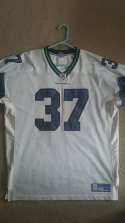 Shawn Alexander 2005 edition Reebok jersey SZ 54 XXL