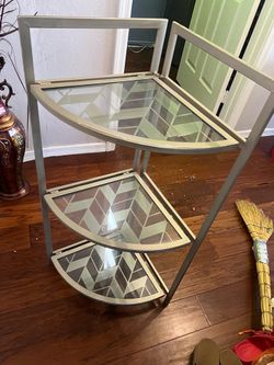 three-tier corner shelving