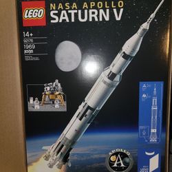 Lego 92176 NASA Apollo Saturn V