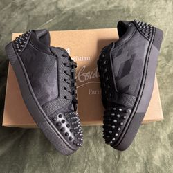 100% authentic brand new Christian Louboutin Seavaste 2 Sneakers size 41 (8)