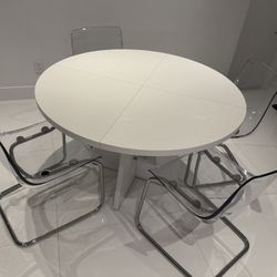 Brand New Dinning Table 