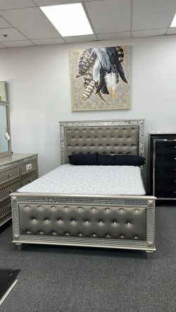 Brand New Brand New luxurious  various contemporary style Queen bedroom sets starts at $775.00