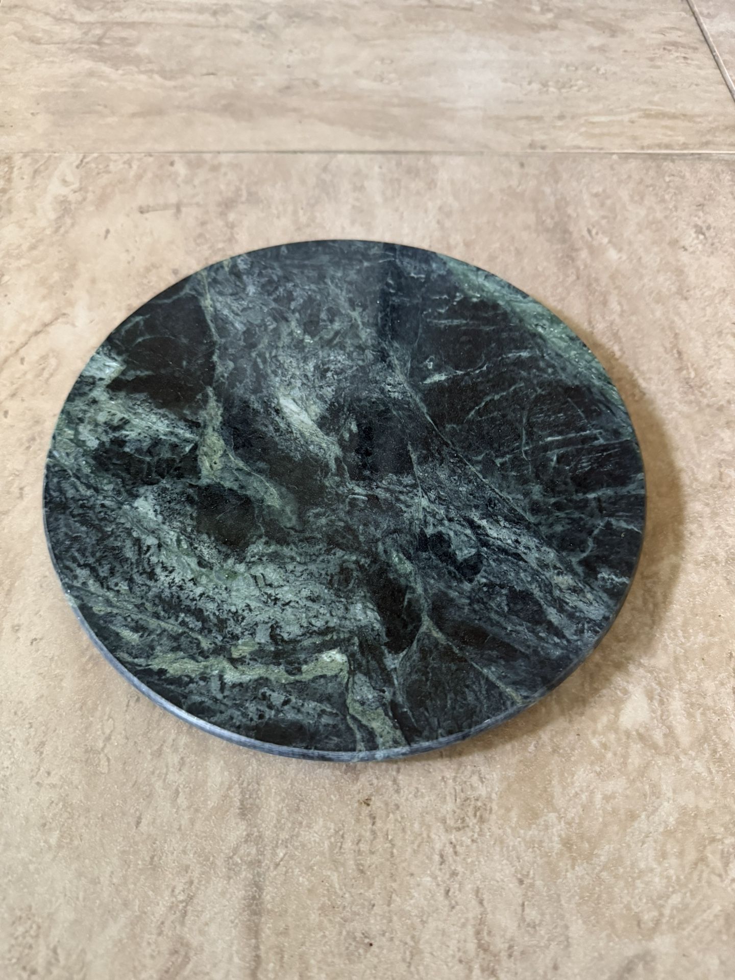 VTG Studio Nova Green Marble Cheese Board Cutting Tray/Trivet 10"