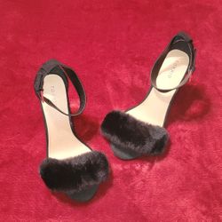 Torrid Plus Size 10.5 Wide Black Heels Like New Excellent Condition Price Is Firm Cash Only 